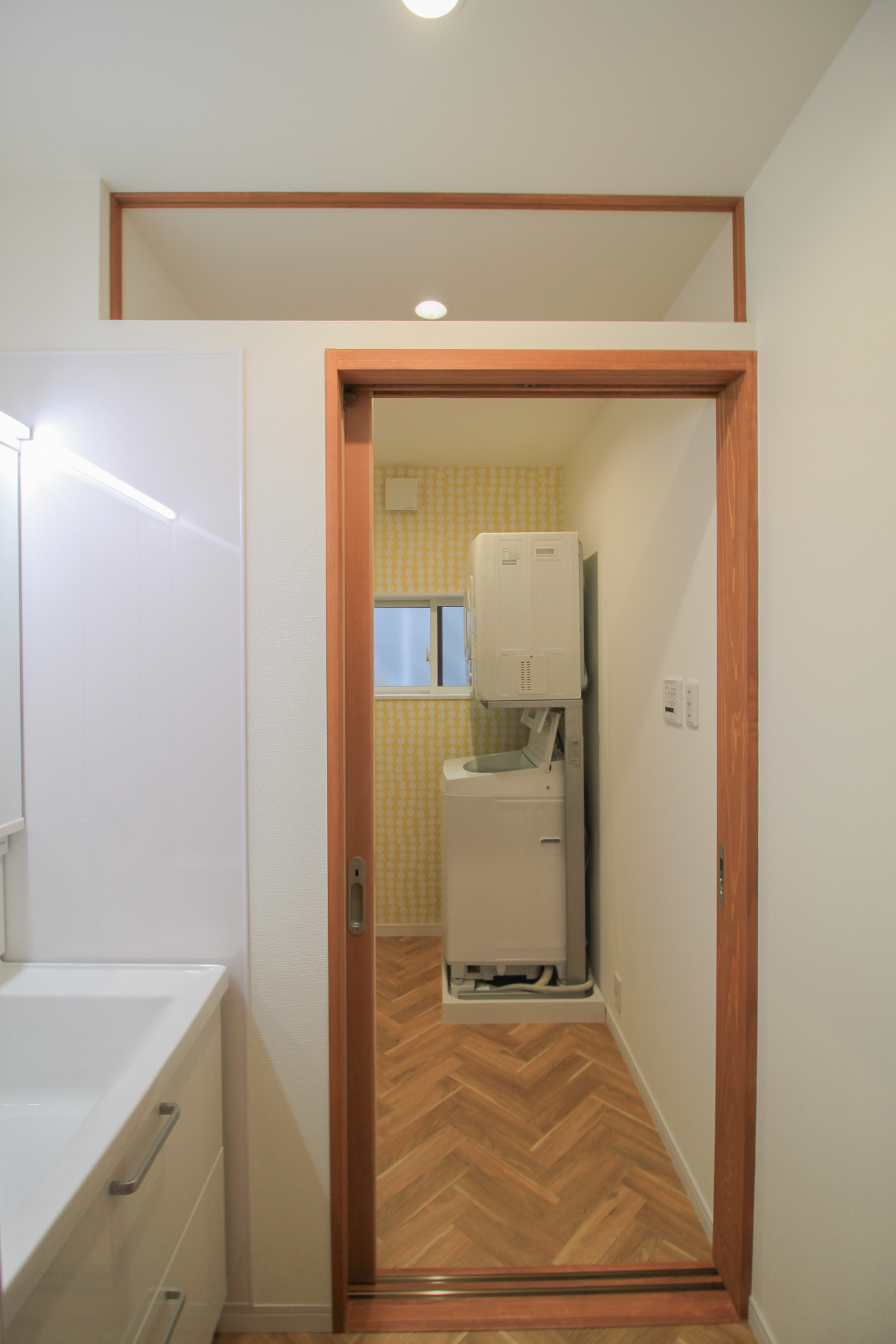 北欧テイストに癒される、使うたび嬉しくなる水廻りリフォーム/佐賀市 戸建