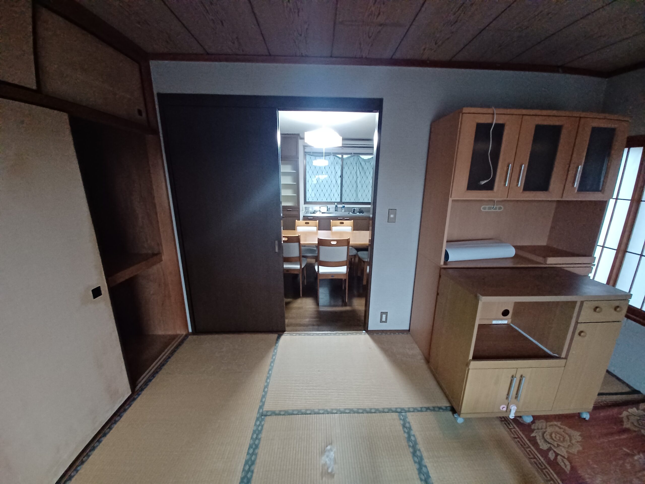 和室から洋室へ。壁を取り払って生まれた、光と家族が繋がるLDK/佐賀市 戸建